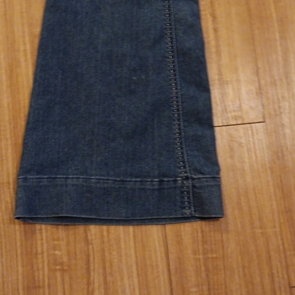 Women's Cache Size 0 new with tags flare jeans - Picture 3 of 10